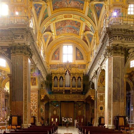 Апартаменты The First Porta Soprana Prione Генуя Экстерьер фото