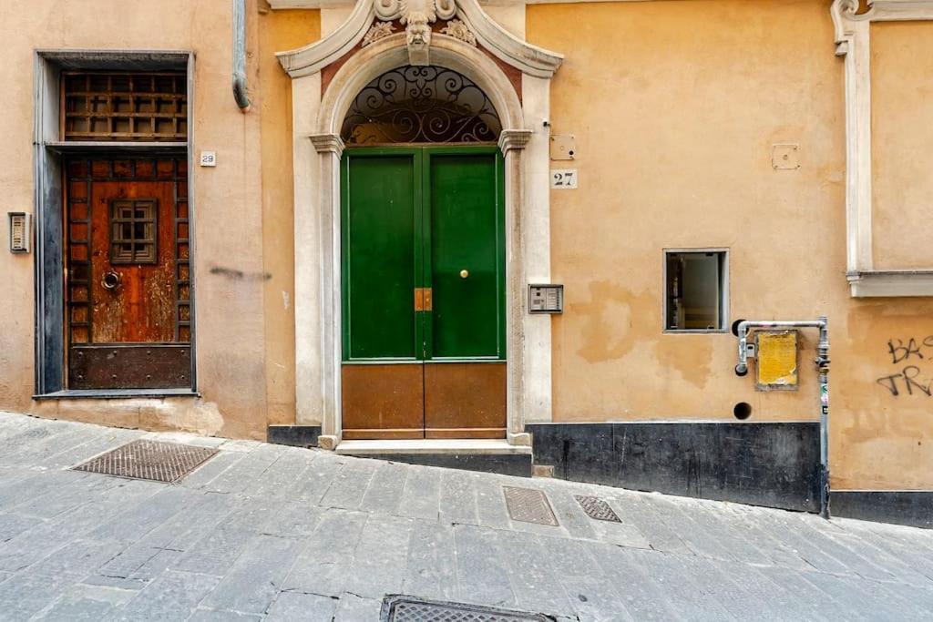 Апартаменты The First Porta Soprana Prione Генуя Экстерьер фото